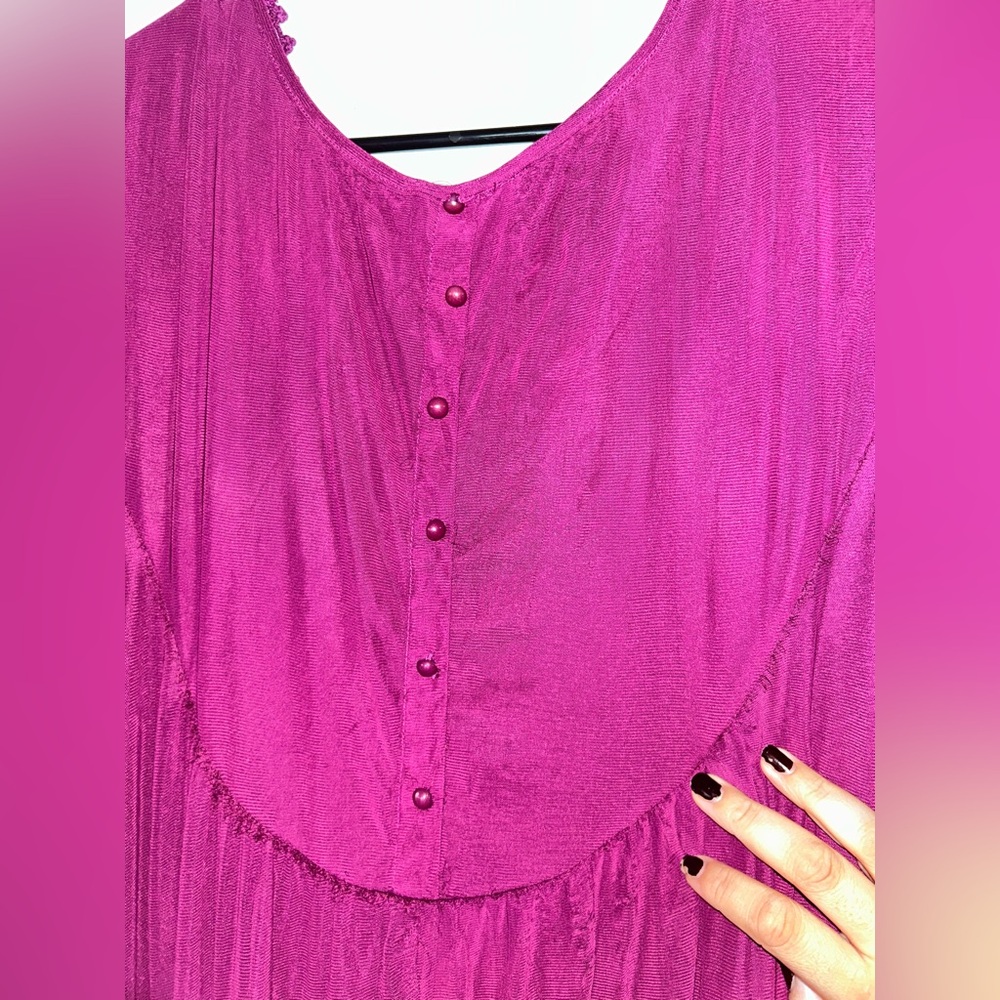 Elegant Lace Detail Women's Top - Purple magenta - Picture 10 of 11